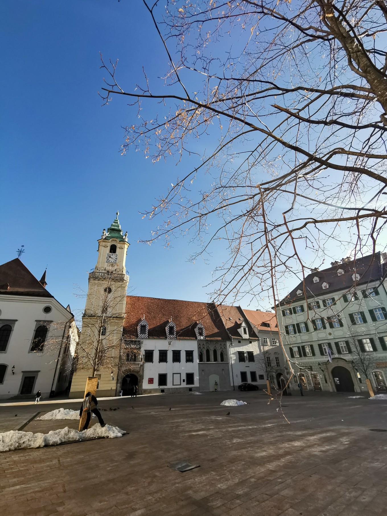 中欧旅游攻略多瑙河,中欧览秀城美食