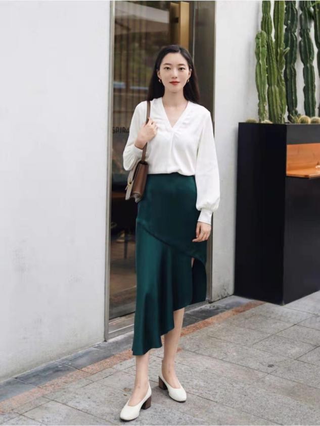 衬衫潮流百搭女,适合40岁女人穿的衬衫比较高级感