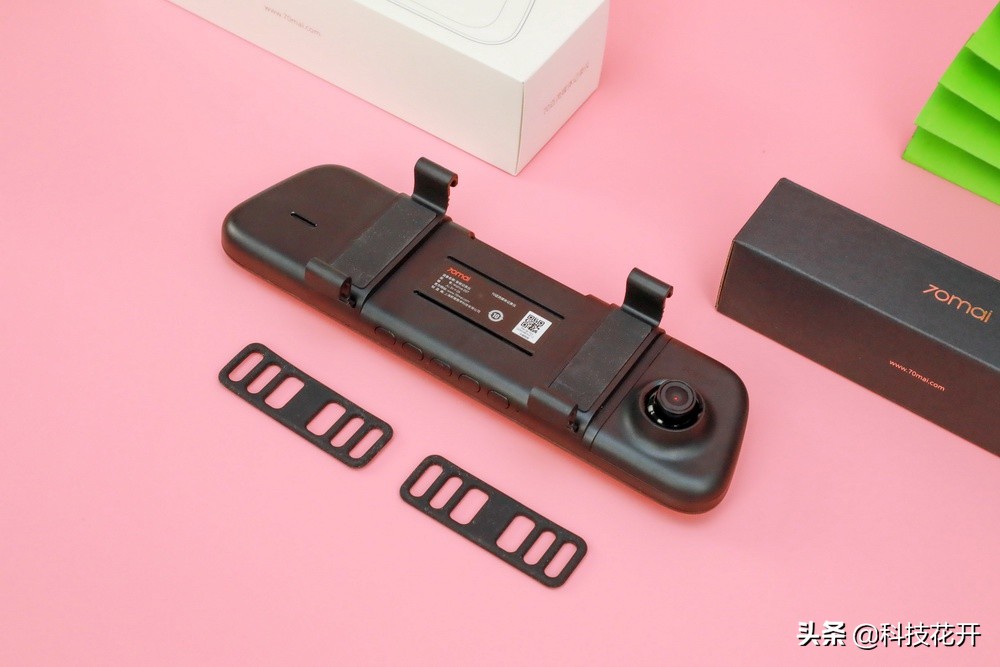 70迈流媒体记录仪10寸,70迈流媒体记录仪测评