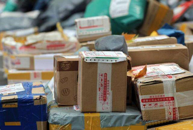 励志自制手工玩具,幼儿纸箱变废为宝玩具制作