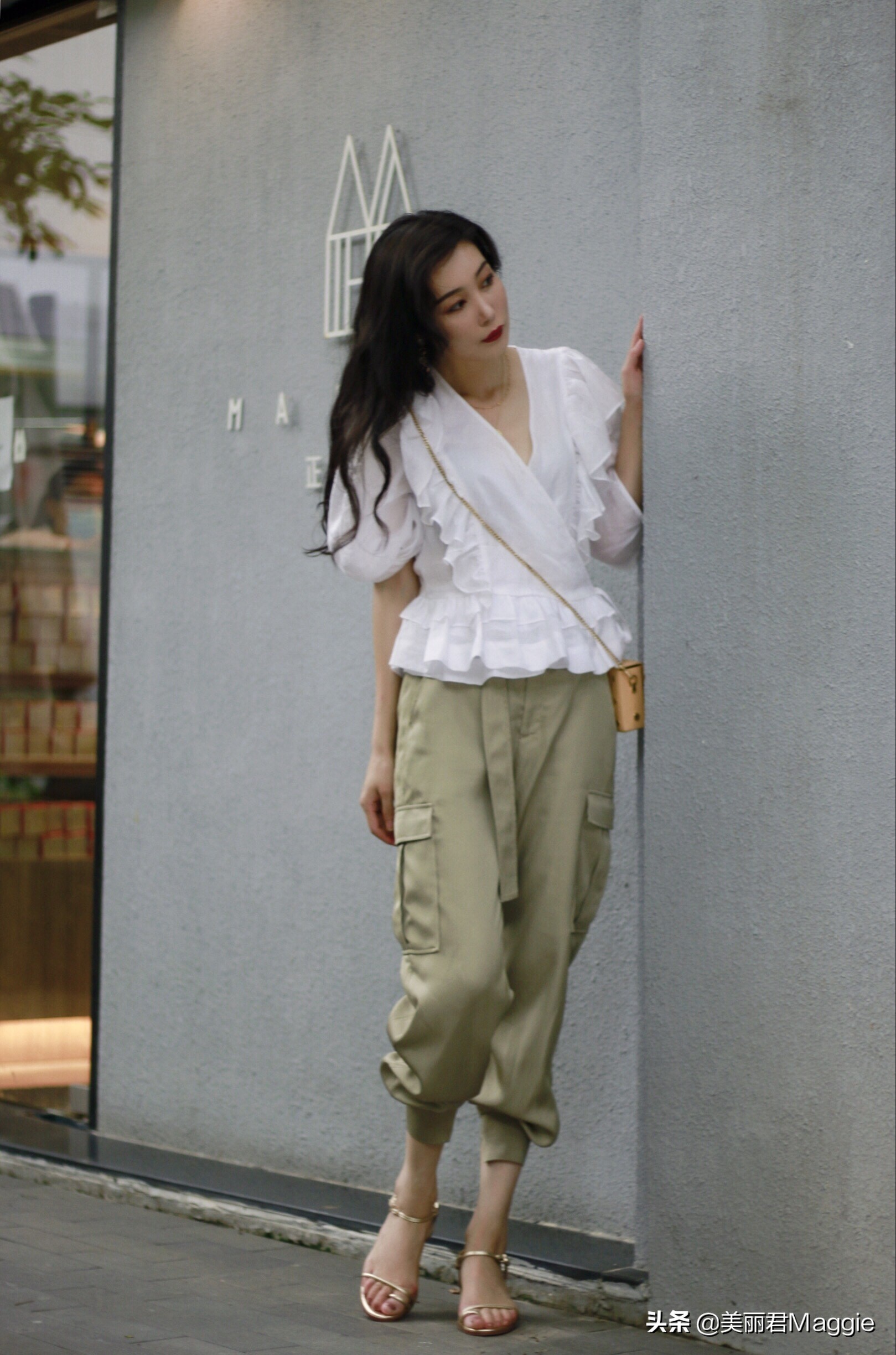 maggie缇庝附鐗╄绌胯。,maggie鐨勭編涓界墿璇皬绾功