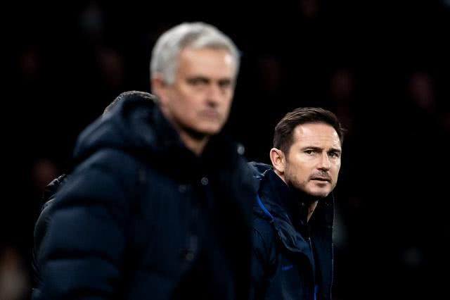 穆里尼奥败给兰帕德,穆里尼奥拒绝弗格森握手