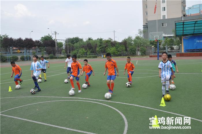 宝鸡初中特长生足球考什么,足球特长生免试进重点高中