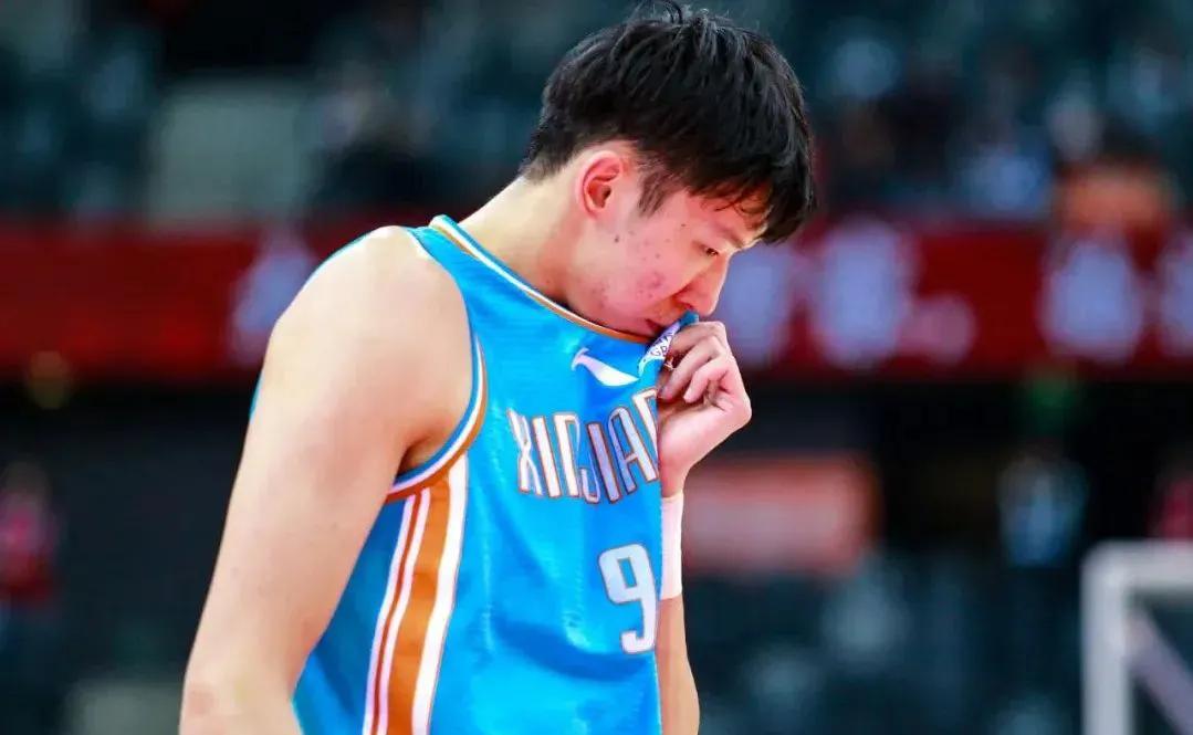 易建联与周琦谁的实力更强,周琦为什么这么难超越易建联