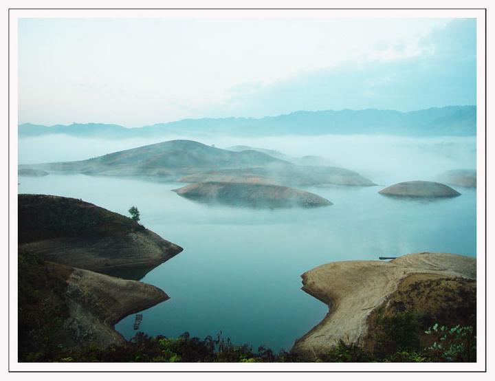 云南瑞丽腾冲离缅甸有多远,瑞丽与腾冲地理位置