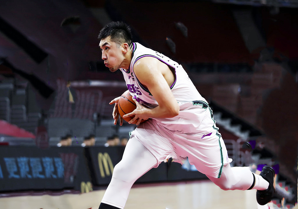 山东男篮张庆鹏最新比赛,张庆鹏篮球联赛视频