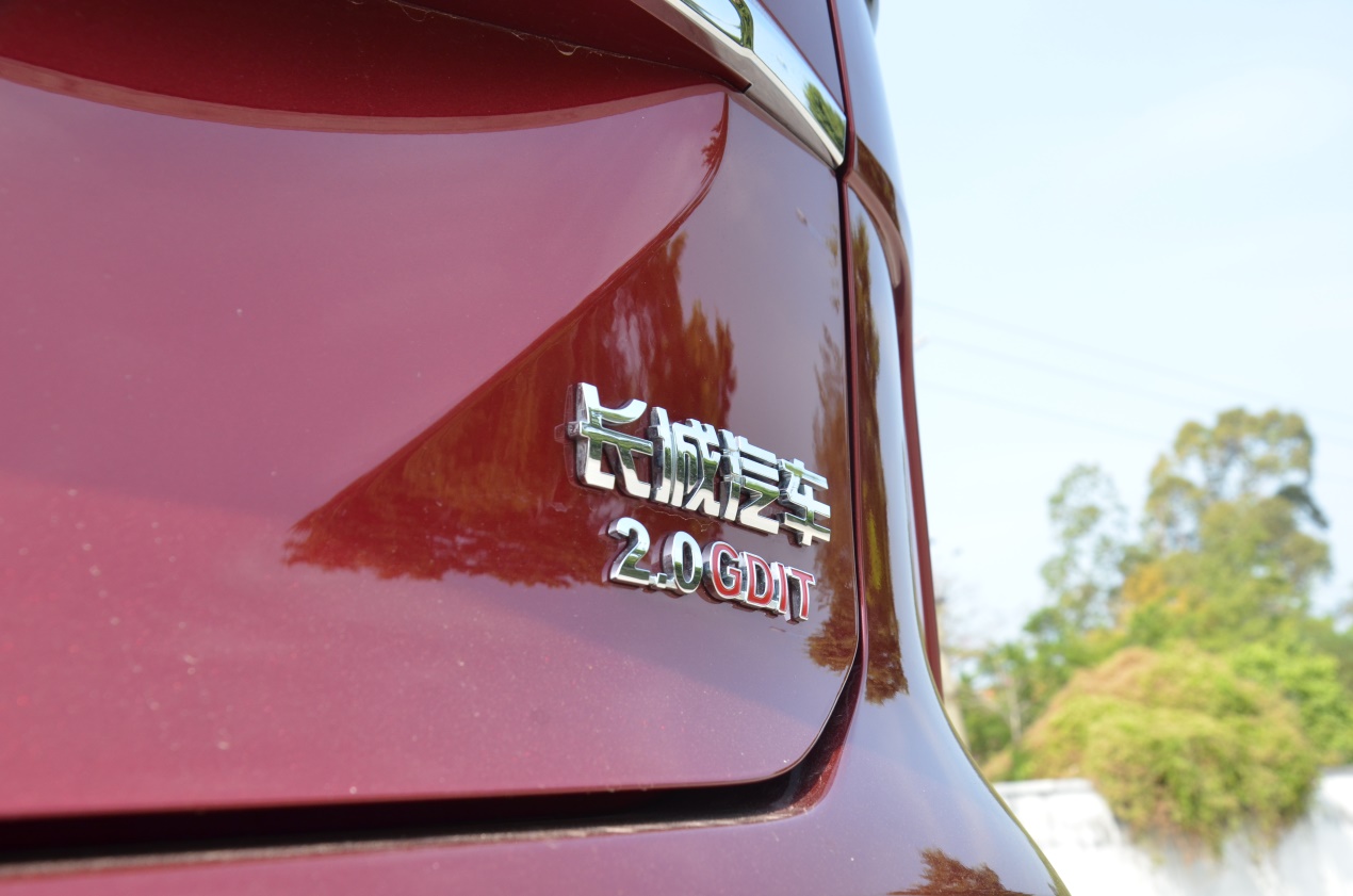 销冠再升级试驾2.0t四驱版哈弗h6,国民神车哈弗h6体验