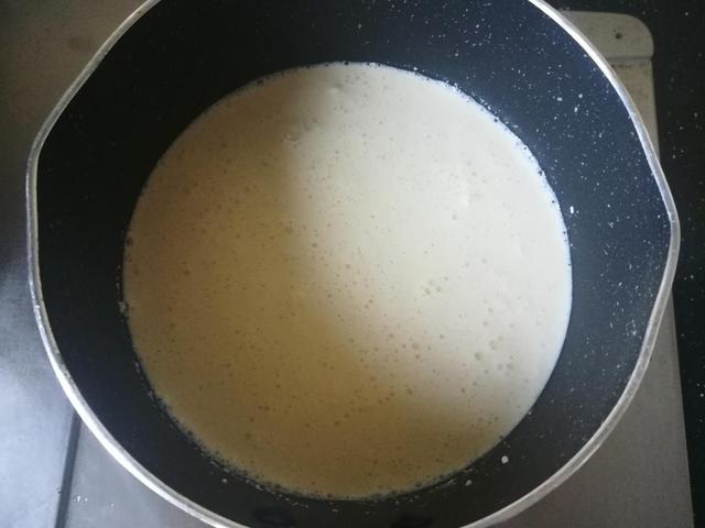 好利来的半熟芝士怎么做不用奶油,好利来的半熟芝士制作教程