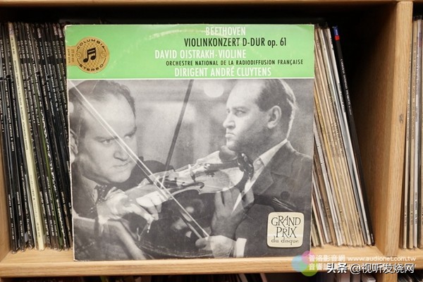 用buy两种方法造句,用buy造句有三单形式