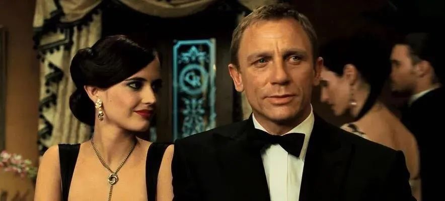 影史十大美人,盘点25位邦女郎