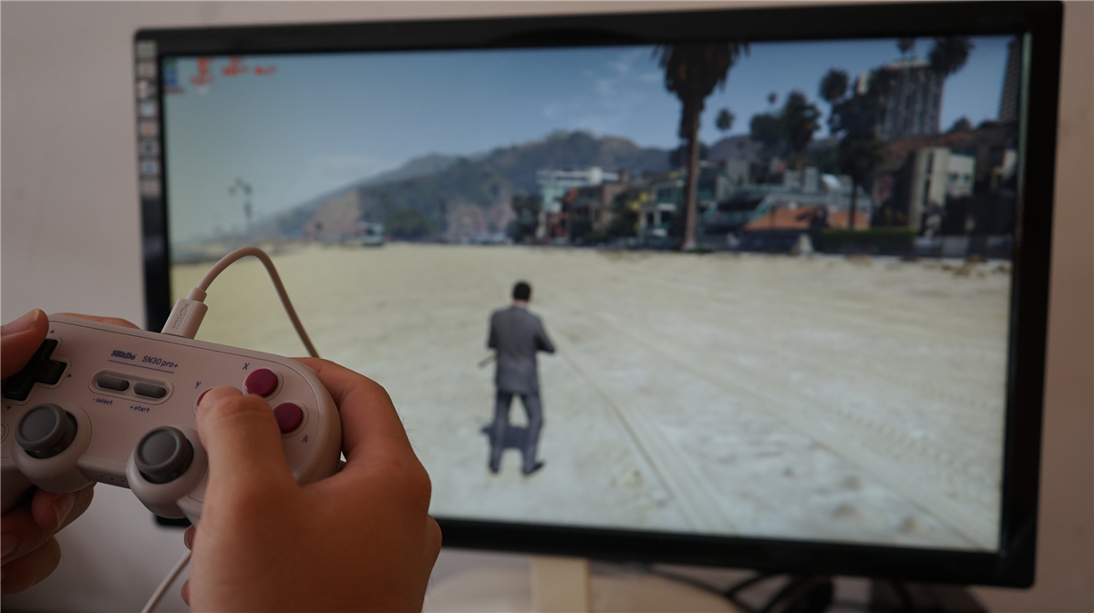 八位堂snk手柄评测,十四款手柄评测