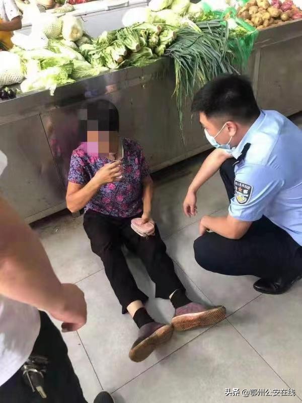 葛店开发区葛店派出所地址,公安办实事践初心