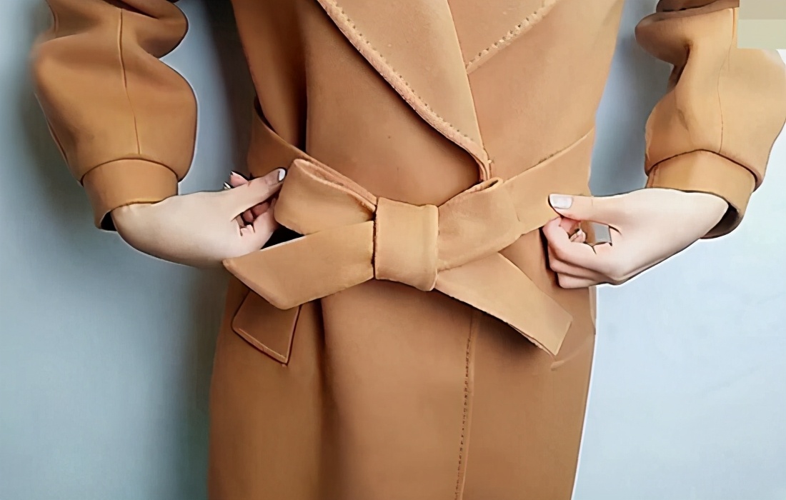 怎么结大衣蝴蝶结最简单的方法,大衣后面的蝴蝶结怎么系教程