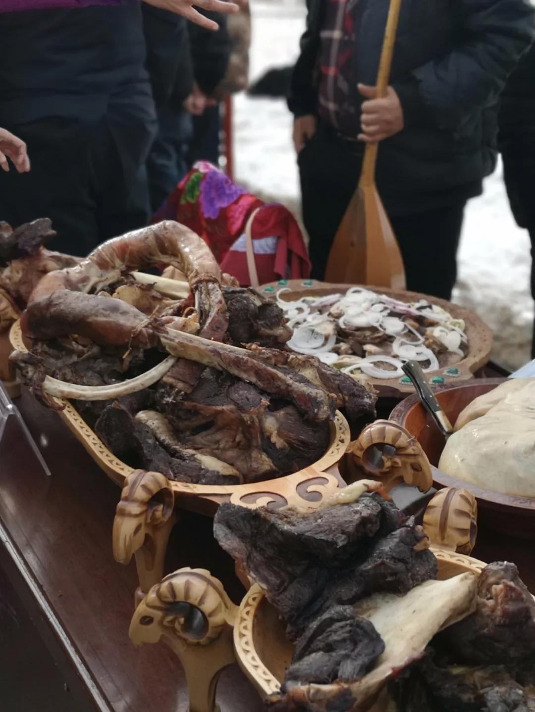 美丽伊犁简介,美丽新疆伊犁