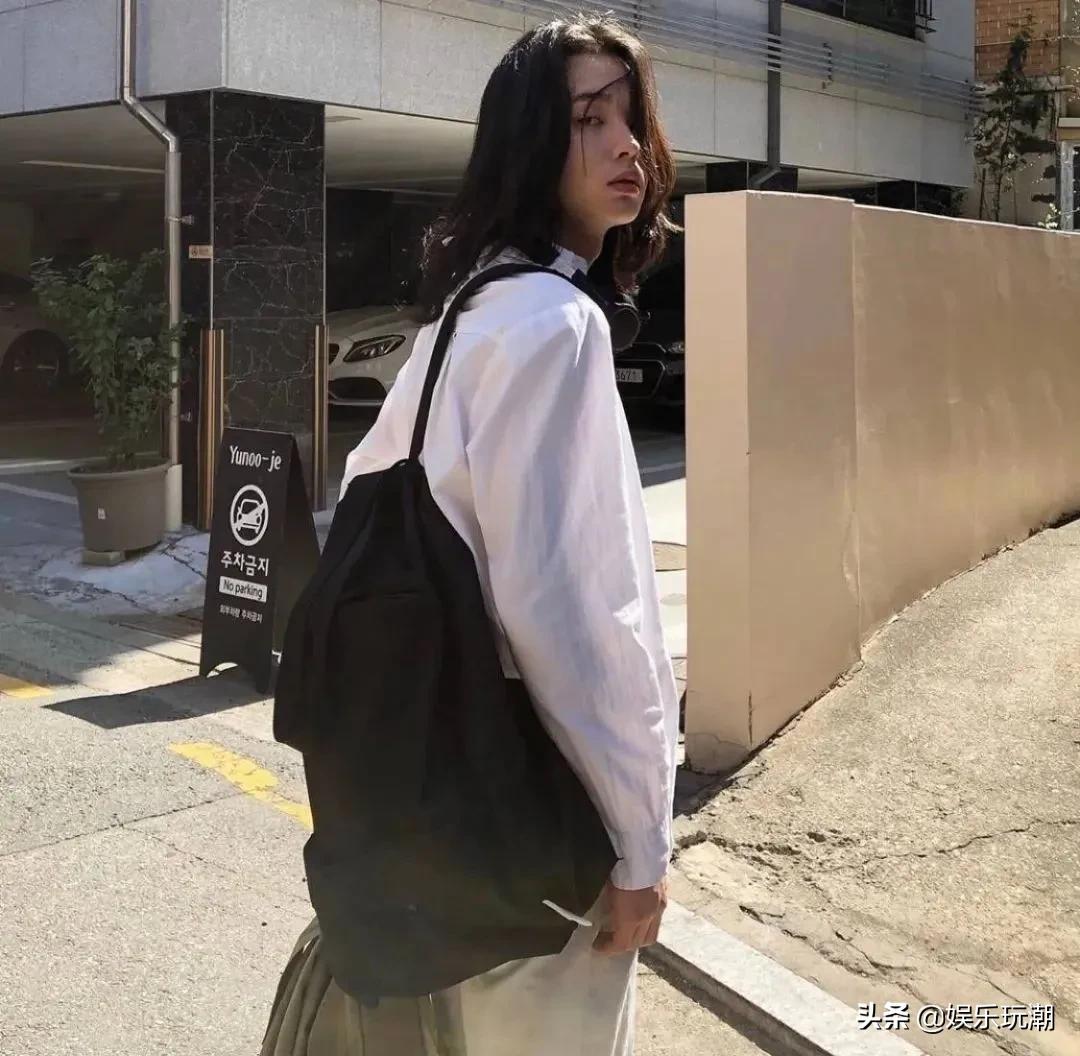 韩国穿搭必备单品,韩国博主慵懒随性的秋季穿搭范本