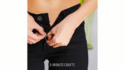 拉链脚坏了用吸管怎样修复,衣服拉链坏了教你用吸管修复