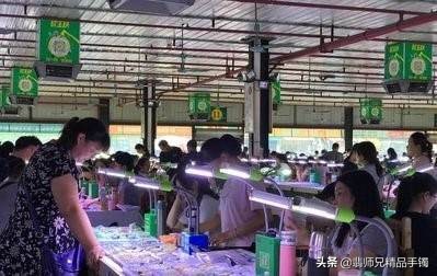 翡翠产自哪个国家,翡翠是产自缅北吗