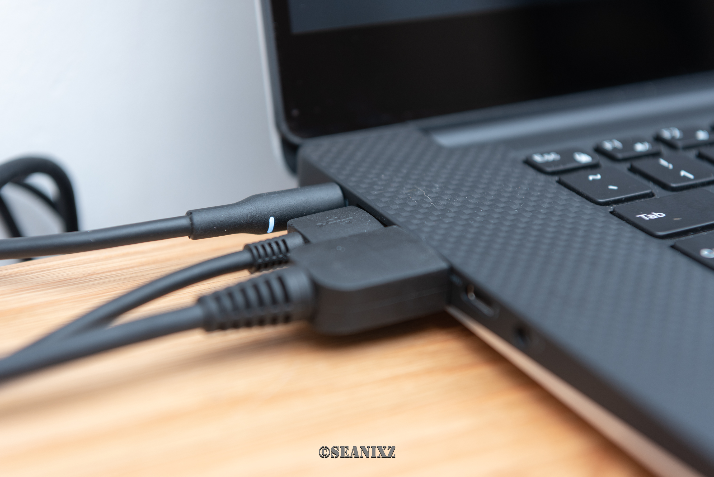 接近真实的纸笔绘画：绘王（HUION）KamvasPro16手绘屏使用体验