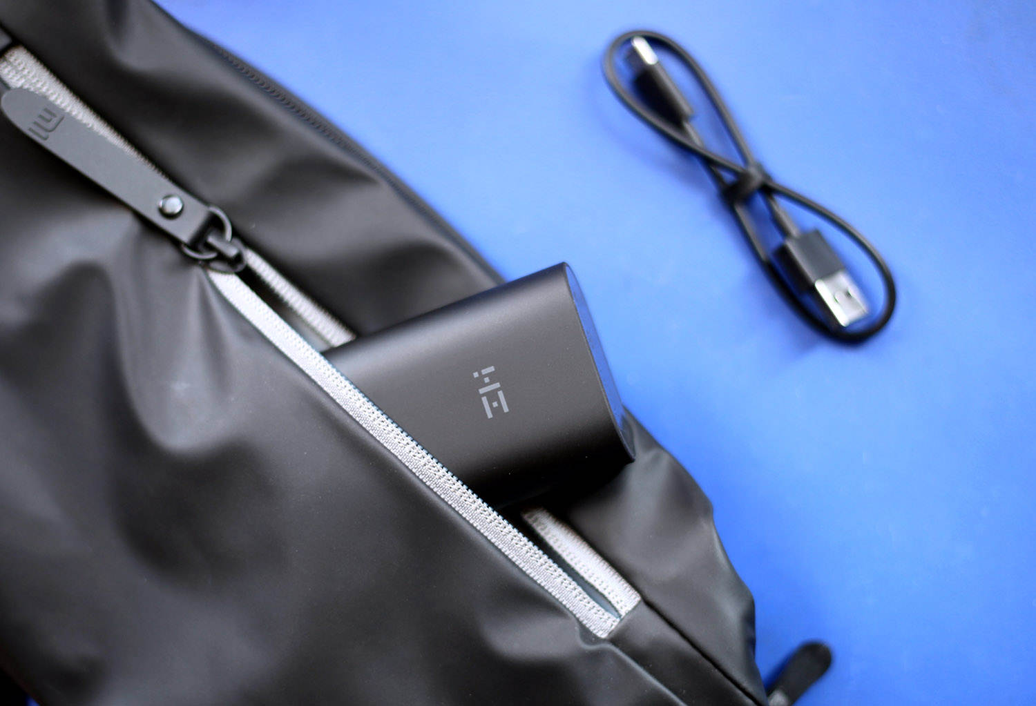 redmik30至尊版无线充电,redmik305g充电器