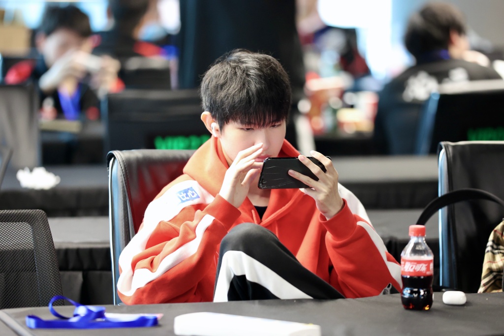 彪马和kpl,kpl解除彪马合作