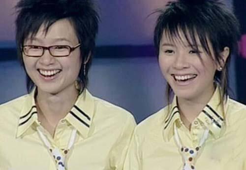 朋友请听好易烊千玺何炅谢娜读信,范丞丞何炅谢娜易烊千玺憋笑综艺