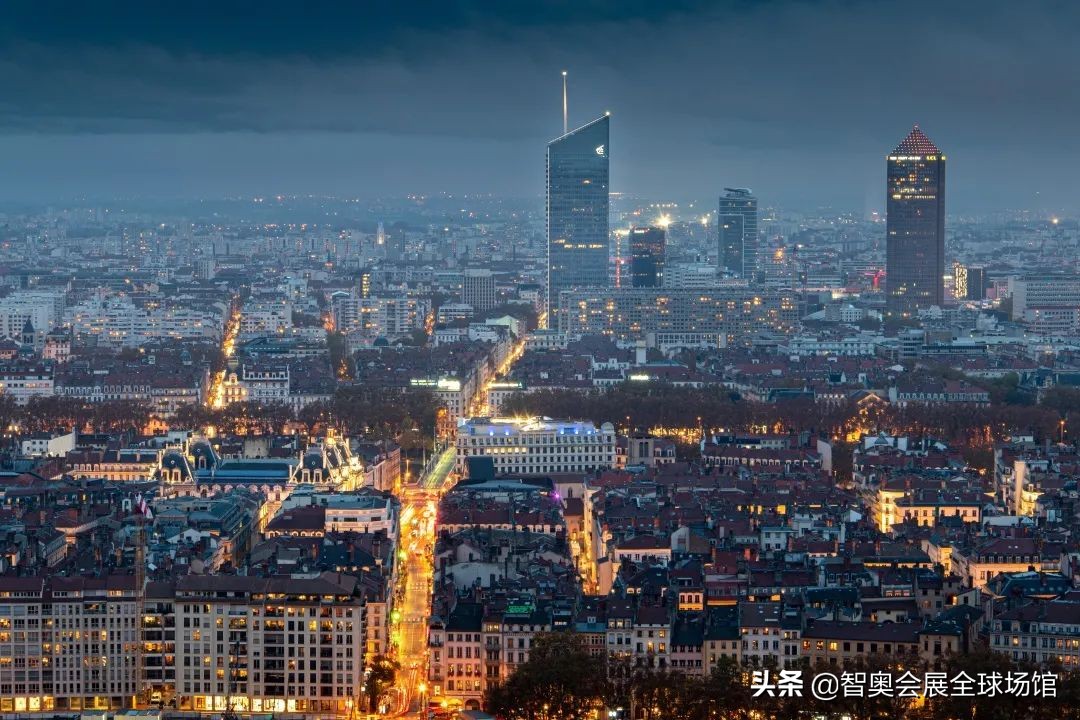 閲屾槀鎷嶇殑鐢靛奖,閲屾槀鎽勫奖鍏ㄥ浗鏃呮媿