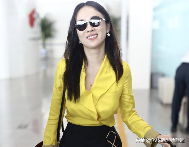 霍思燕吊带裙穿搭图片,霍思燕穿搭日常图片