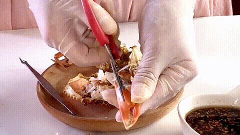 九月份的螃蟹怎么吃好吃,这个季节的螃蟹个个肥美好吃