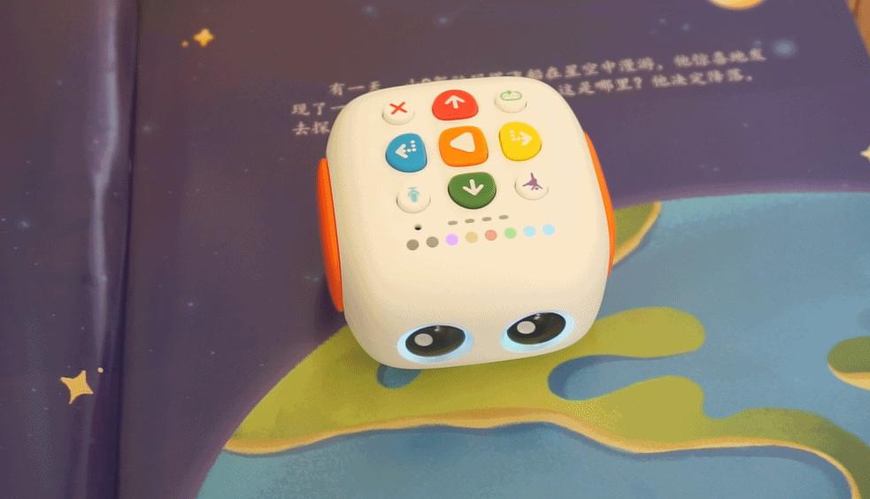 玛塔小q编程机器人示范课,不用编程做机器人