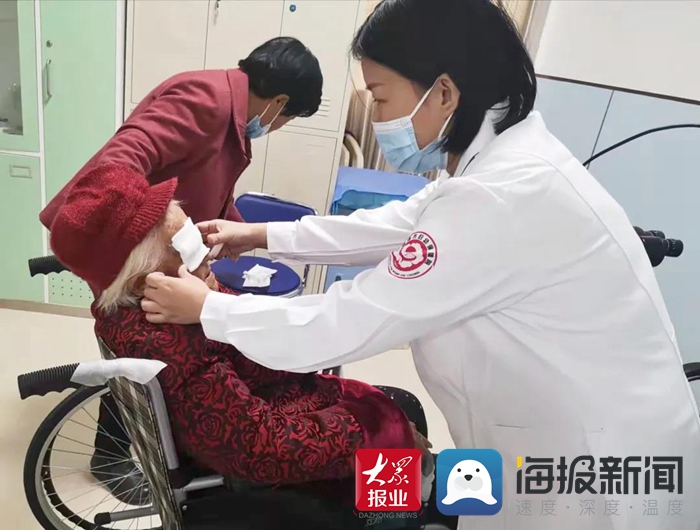 菏泽市哪家医院做白内障做得最好,日照87岁白内障患者轻松重见光明