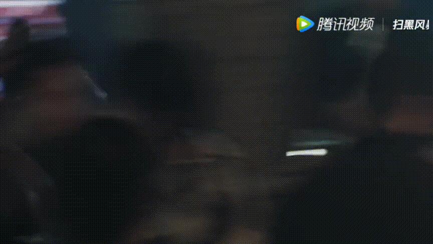 《扫黑风暴》中“正邪难辨”再飙戏,51岁孙红雷,好狠一男的