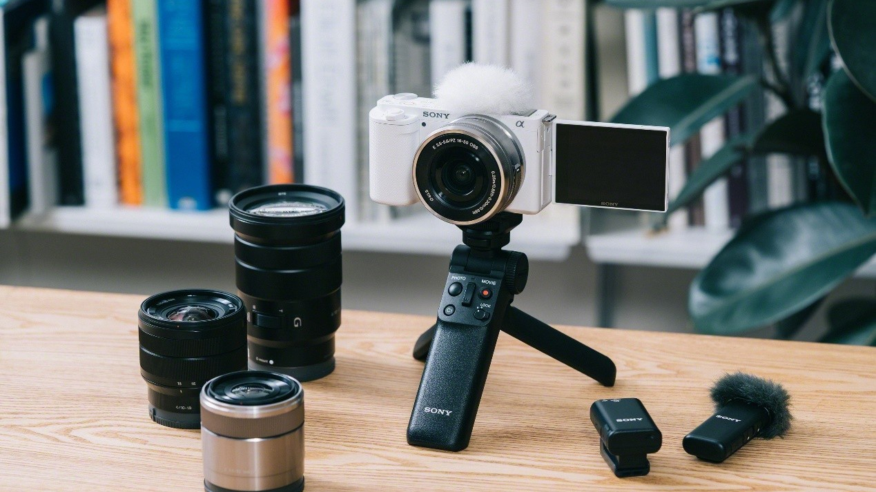 富士微单和尼康全画幅微单哪个好,索尼微单相机值得入手的