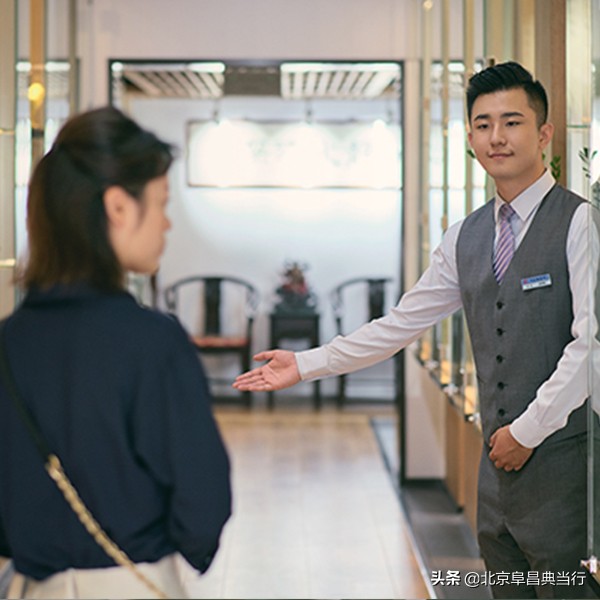 还没发工资急着还朋友钱怎么办,到时间还没发工资怎么问