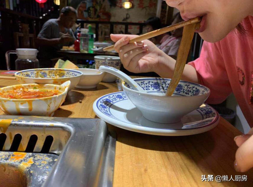 妹子一吃火锅就长口腔溃疡，比天气预报还要准，还有谁？