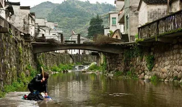 皖南绩溪仁里古村游记,打卡千年水街绩溪坎头古村落