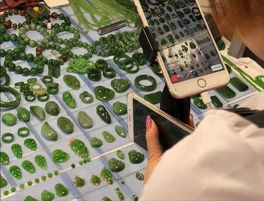 直播间主播骗人怎么办,玉石直播间骗术内幕真相