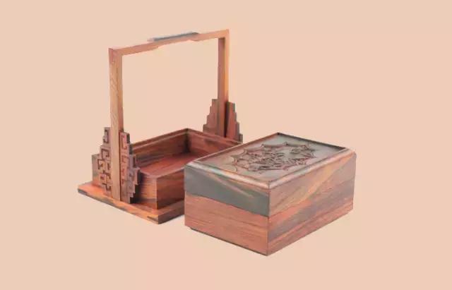 古人真的像电视剧里一样端庄吗,古代的化妆包