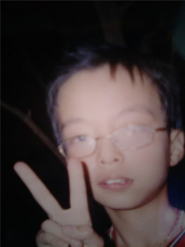 福建男子南昌看守所两次求助后突然倒下，抢救无效死亡，家属怀疑“延误治疗”