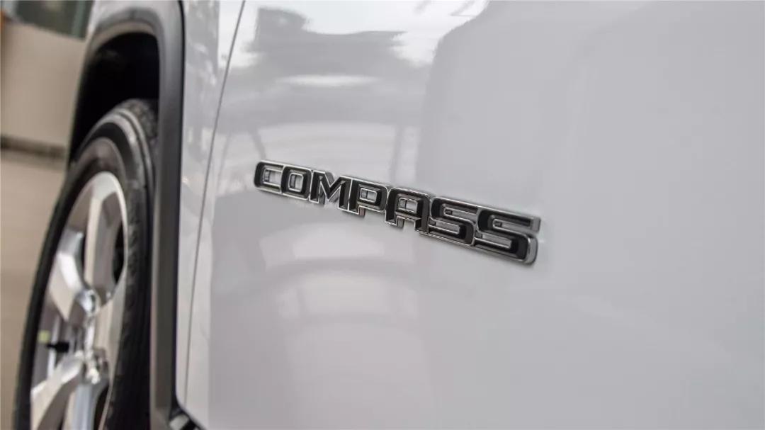 21款广汽菲克jeep指南者试驾,广汽菲克jeep17款指南者