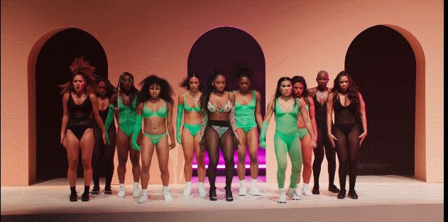 鬼鬼吴映洁牛仔裤高清写真,鬼鬼吴映洁丹宁