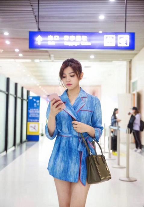 杨幂代言的包包mk价格,盘点那些年杨幂代言的品牌