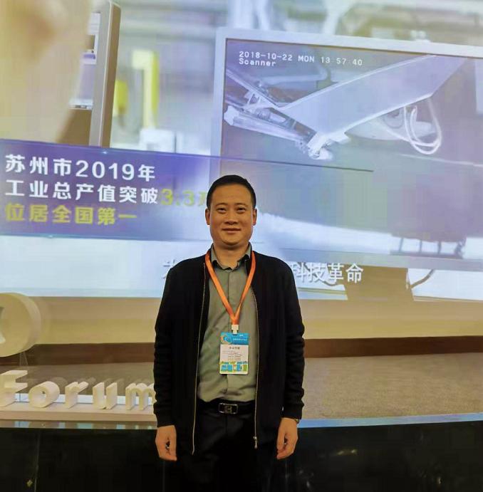 快讯！行业精英范仁豪、邹智强等参访友达光电