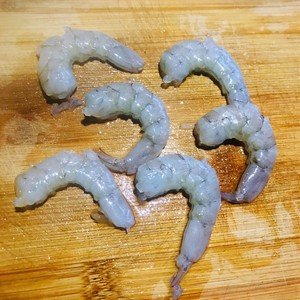 速冻虾丸汤紫菜汤的做法,虾丸紫菜汤的做法儿童吃