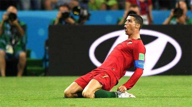 为什么连进三球叫帽子戏法,为什么3球被称为帽子戏法