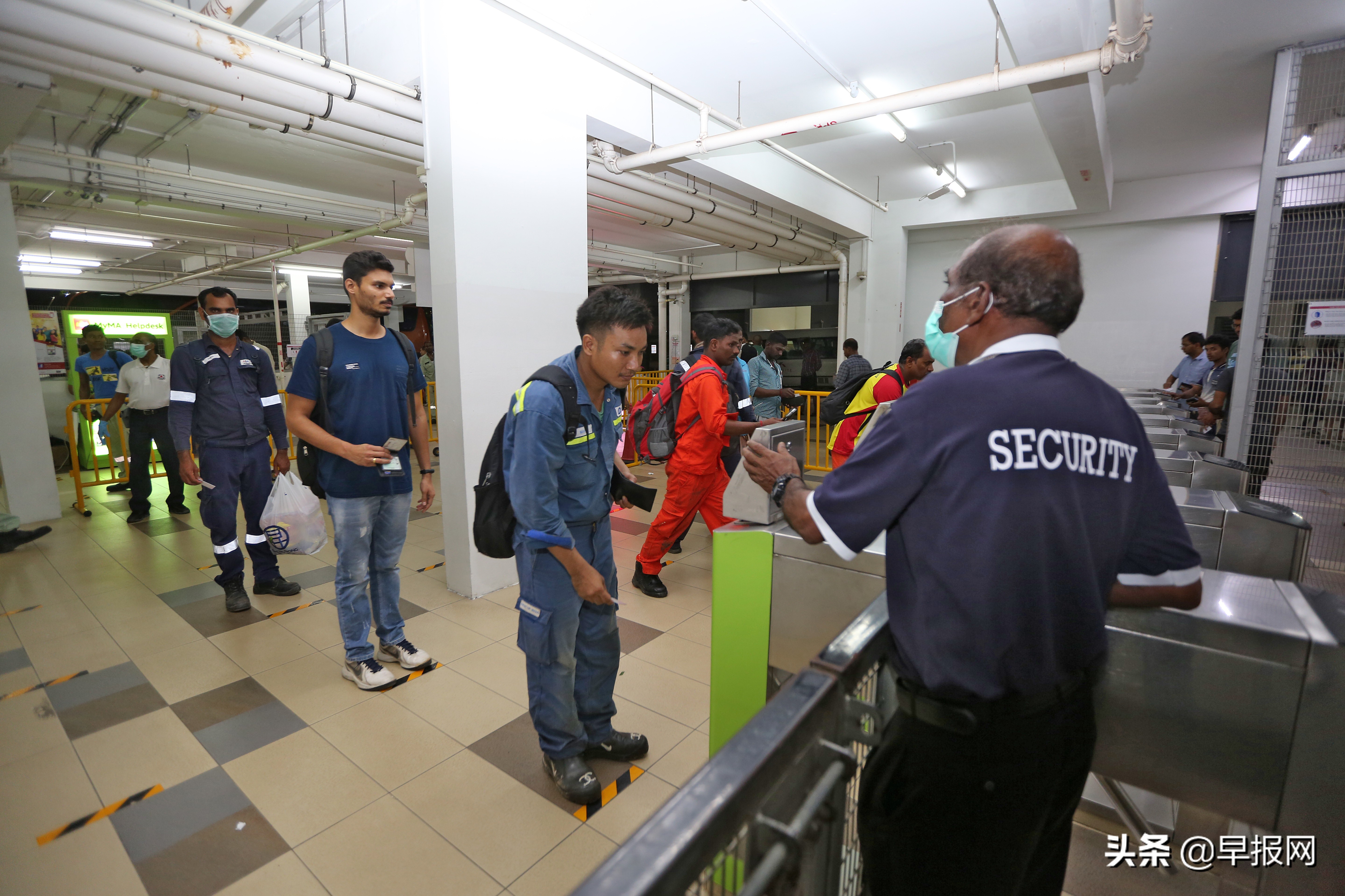 新加坡总理谈疫情防控,新加坡新闻部长