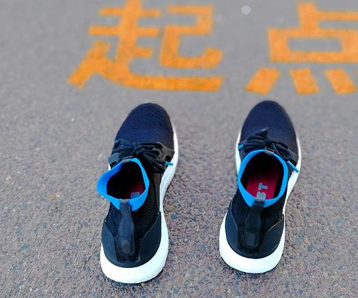 阿迪达斯boost会被踩扁吗,阿迪达斯boost鞋底测评