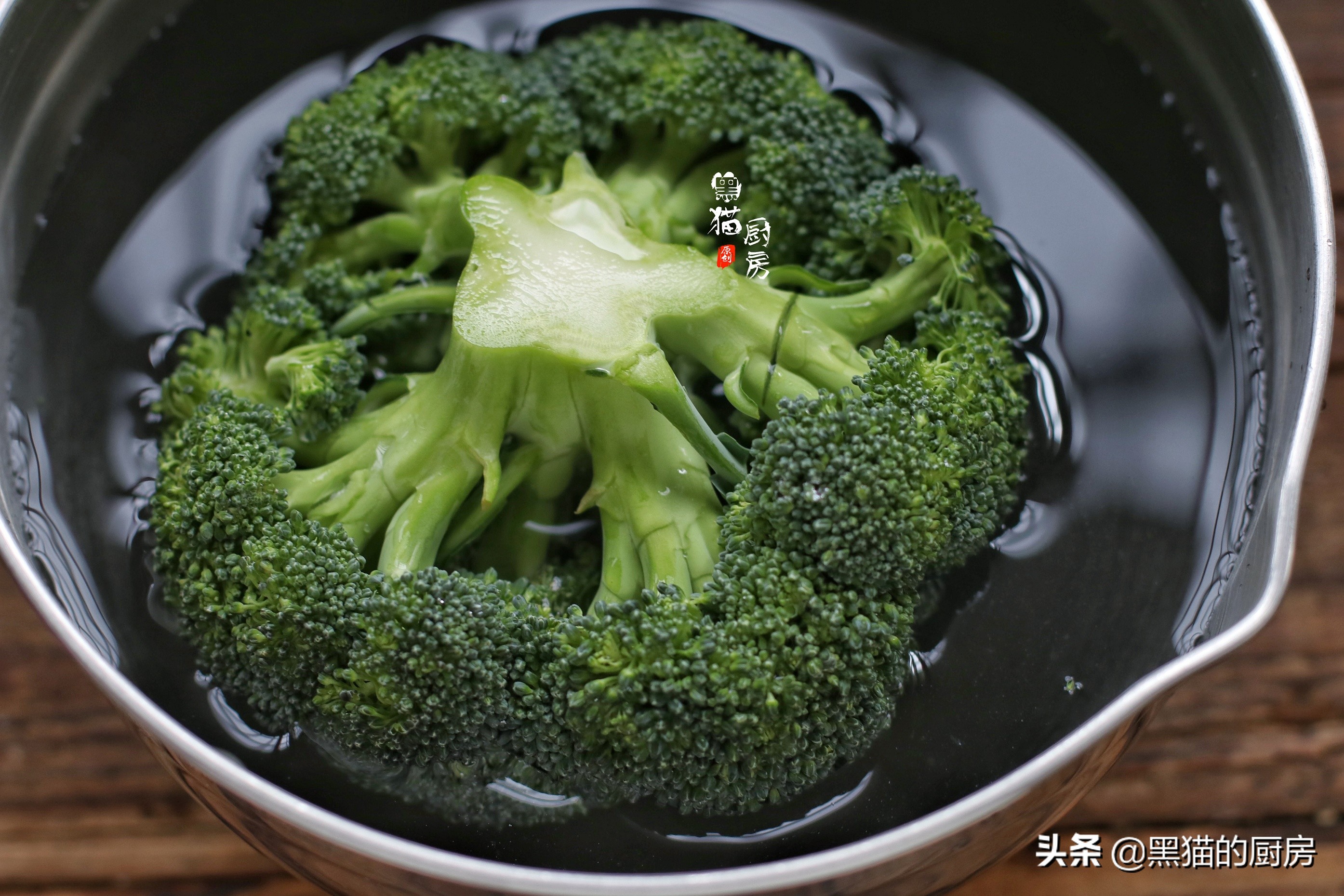 怎么能更好的清洗西兰花,西兰花怎么清洗能洗掉虫子