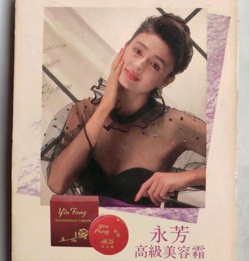 哪款素颜霜不容易暗沉,涂上一整天都不会暗沉的素颜霜