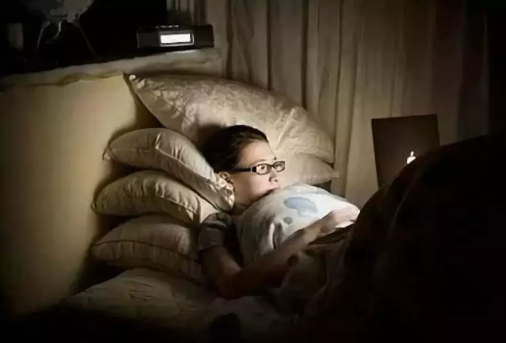 在苏州月薪一万的普通人,在苏州年薪30万税后多少