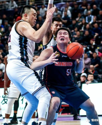 1次出界看7分钟录像,维持原判后又再改判!真刺激!